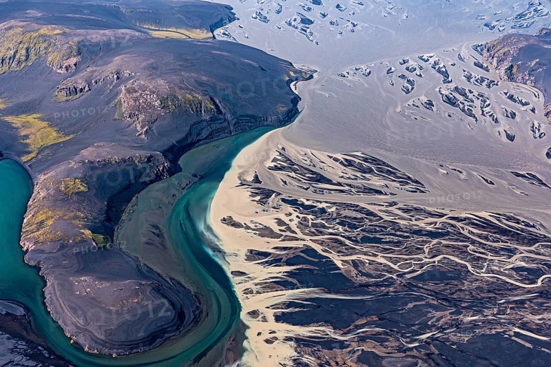 Mountain landscape, river, river delta, river course, volcanic landscape, sunny, aerial view, summer, Langisjör, Icelandic Highlands, Iceland