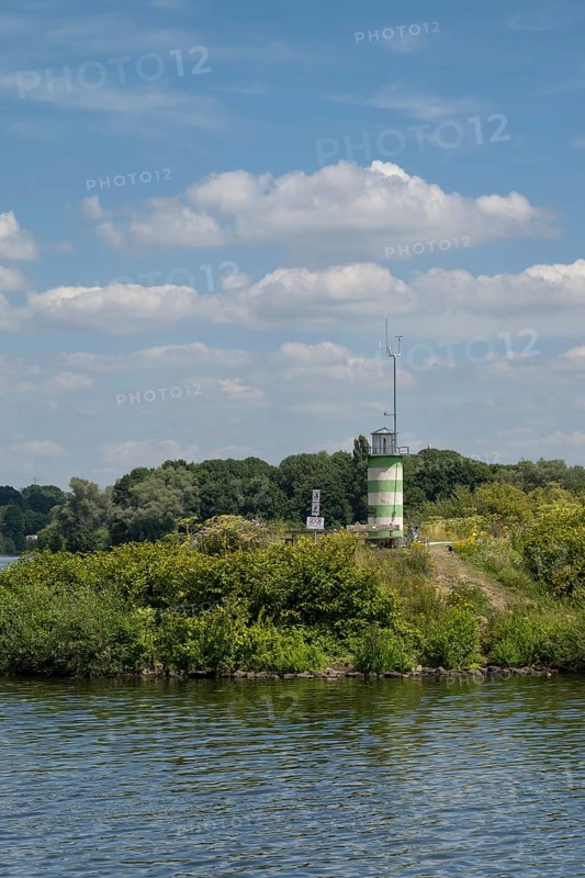 Lighthouse on the island on Lake Kemnader, Heveney, Witten, Ruhr area, North Rhine-Westphalia, Germany