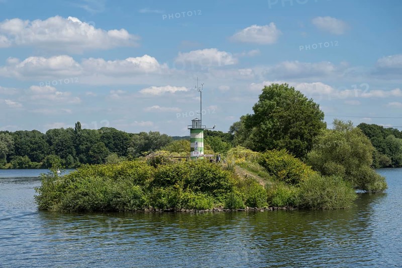 Lighthouse on the island on Lake Kemnader, Heveney, Witten, Ruhr area, North Rhine-Westphalia, Germany