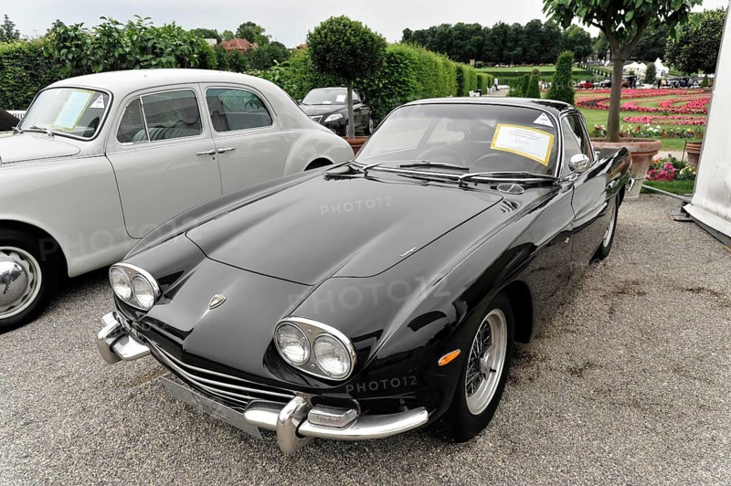 Lamborghini 400 GT, classic car, black sports car in a classic exhibition scene from the side, Retro Classics meets Baroque, Ludwigsburg, Baden-Württemberg, Germany
