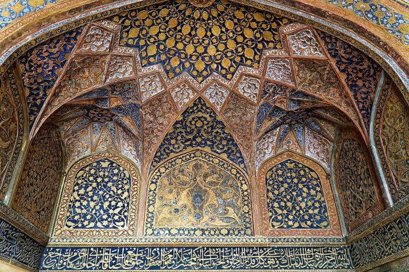Mausoleum of Itimat-ud-Daula, Tomb, Agra, Uttar Pradesh, India, Asia, Detail of the ceiling mosaic with rich patterns and symmetrical ornaments, Jodhpur, Rajasthan, North India