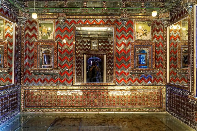 City palace, Udaipur, Rajasthan, India, Asia, Similar, richly decorated interior with colourful patterns as in the previous picture, North India