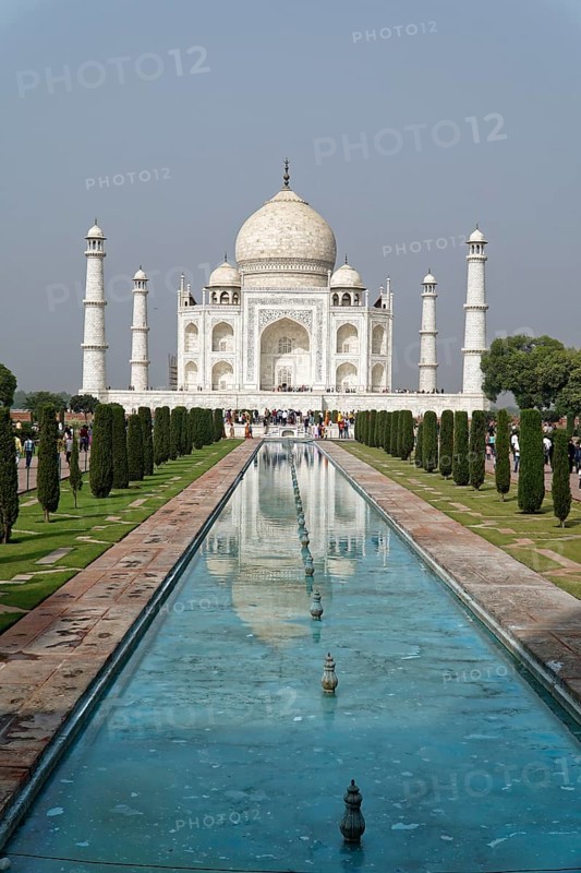 Taj Mahal Tomb, UNESCO World Heritage Site, Agra, Uttar Pradesh, India, Asia, Famous mausoleum by the river, Beautiful view of the Taj Mahal with reflecting pool in the garden, Rajasthan, North India, Front view of the Taj Mahal with its reflection in the water channel, Jodhpur