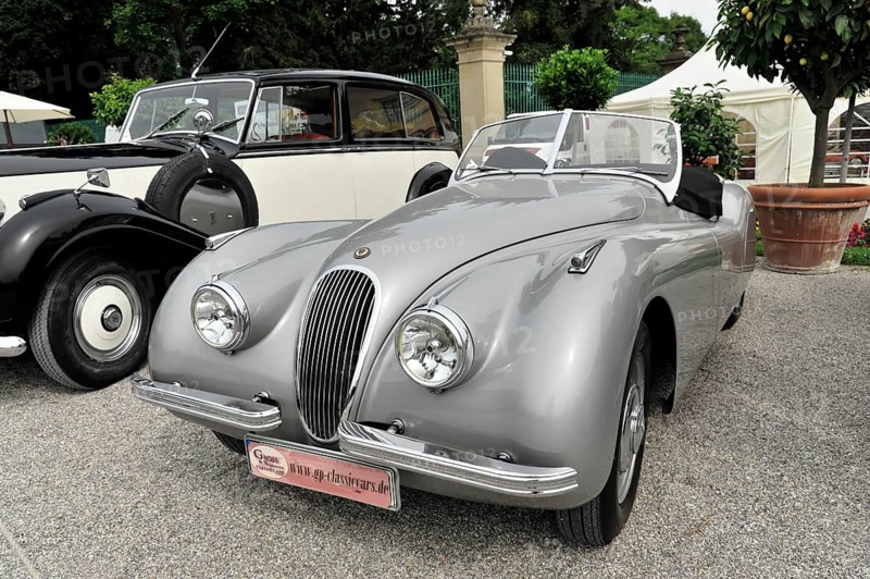 Grey Jaguar convertible with curved lines and elegant classic car style, Retro Classics meets Baroque, Ludwigsburg, Baden-Württemberg, Germany