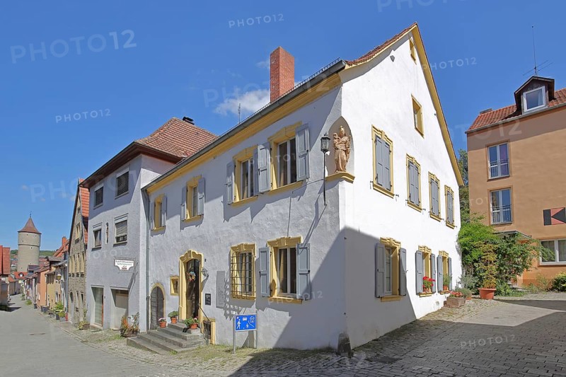 Historic building built in the 16th century and cent tower, Boxgasse, Ochsenfurt, Lower Franconia, Franconia, Bavaria, Germany