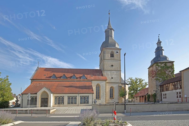 Late Gothic Holy Trinity Church and late Gothic gate tower, Saal an der Saale, Lower Franconia, Franconia, Bavaria, Germany