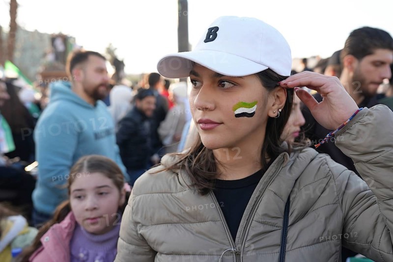 Thousands of Syrians take to public squares and main streets waving the revolutionary flag and chanting slogans to mark the downfall of Bashar al-Assad's regime and his escape to Russia. Damascus, Syria. December 8, 2024, Damascus, Damascus, Syria