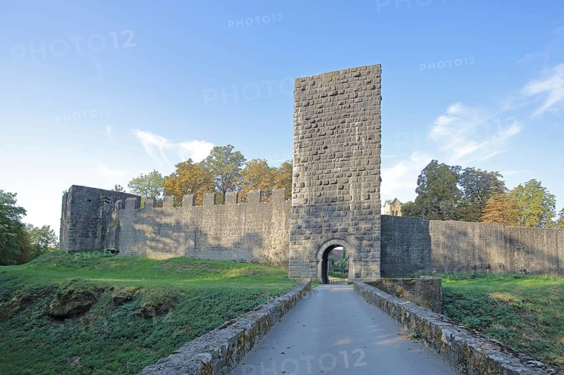 Salzburg Castle built in the 11th century, bridge, gate tower, Bad Neustadt an der Saale, Rhön, Lower Franconia, Franconia, Bavaria, Germany