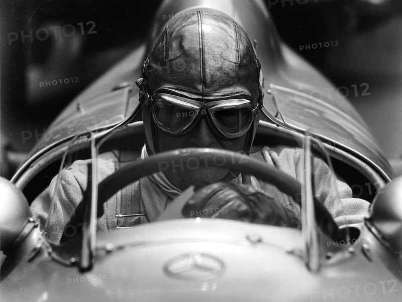 Portrait von einem Grand Prix Rennfahrer aus den 1930er Jahren, AI generiert, AI generated