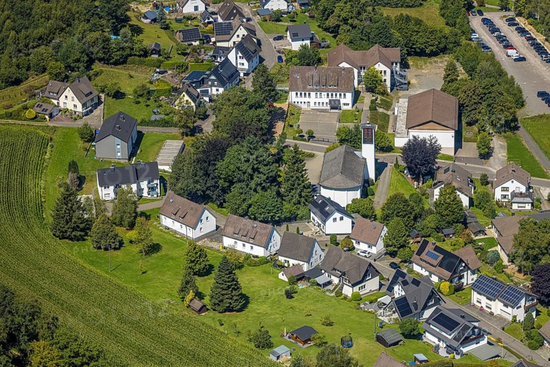 Aerial view, Church of the Nativity of Mary and primary school, residential area, local view, district of Hützemert, Drolshagen, Sauerland, North Rhine-Westphalia, Germany, place of worship, education, educational institution, DE, Europe, religious community, place of worship, holy place, church, parish, denomination, educational institute, aerial view, aerial photography, aerial photography, religion, religious site, Ruhr area, school, overview, bird's-eye view, overview