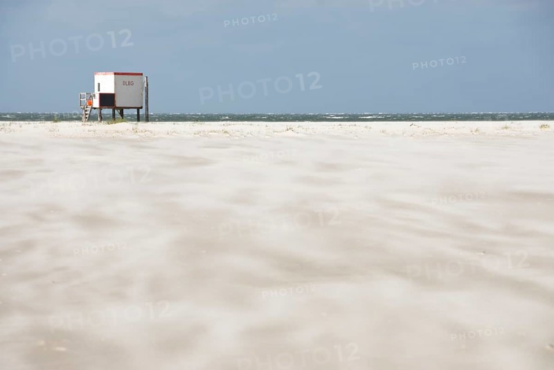 DLRG station on the lonely west beach of the North Frisian island of Amrum, Amrum, Norddorf, North Frisia, Germany