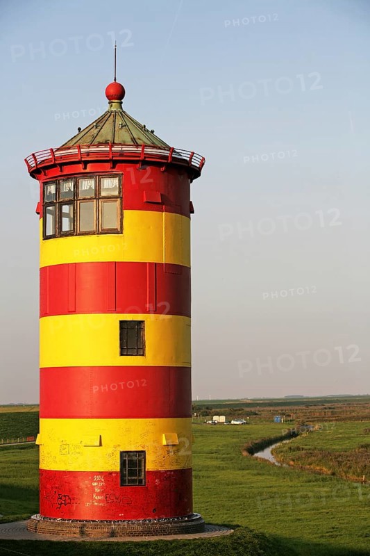 Pilsum lighthouse, Otto lighthouse, Krummhörn, landmark, East Frisia, Germany