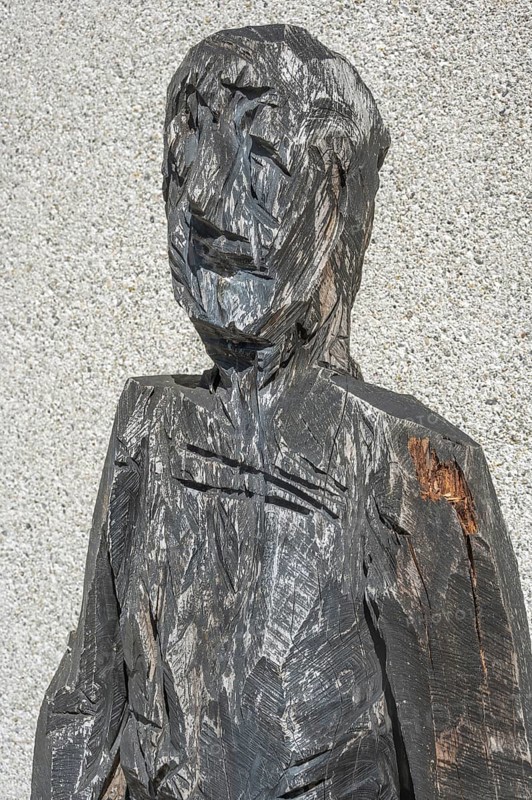 Wooden sculpture by Klaus Prior Ammonitore 2003, cedar wood, in Kisslegg, Allgäu, Baden-Württemberg, Germany