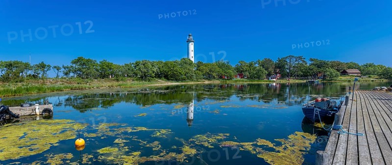 Lighthouse Lange Erik, Langer Erik, at the northern tip of the Swedish Baltic Sea island Öland located island Stora grundet, in front a jetty, panoramic photo, Stora grundet, Öland, Sweden