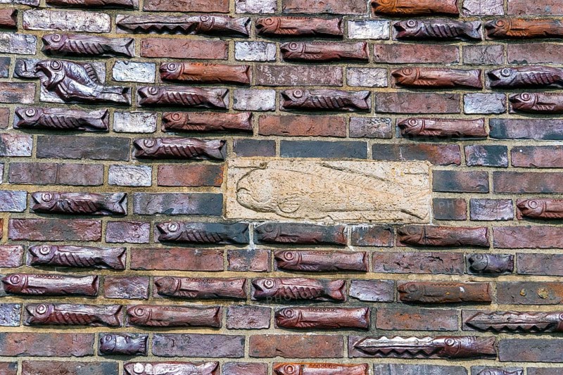 Busse Memorial, memorial, monument, Bremerhaven, Geestemünde, Fritz Höger, commissioning, Sagitta, Friedrich Busse, deep-sea fishing, Germany, sole, fish