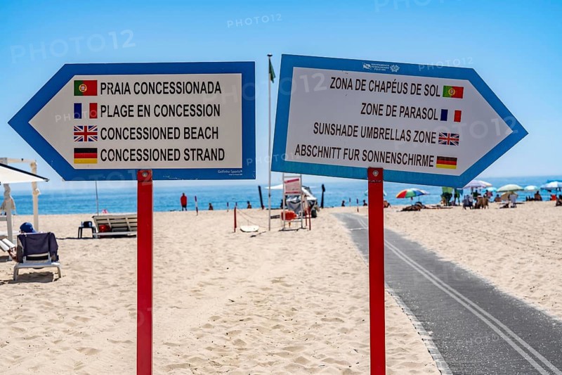 Kilometre-long beach Praia da Ilha de Tavira, on the island off Tavira, partly managed, Algarve, Portugal