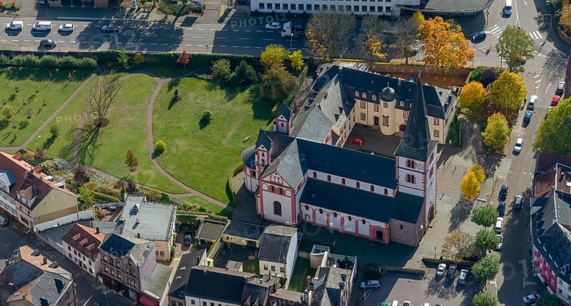 Aerial view, Church of St Peter, late Romanesque basilica with three naves, Merzig, Saarland, Germany, Europe, birds-eyes view, aerial photography, aerial photography, overview, bird's eye view
