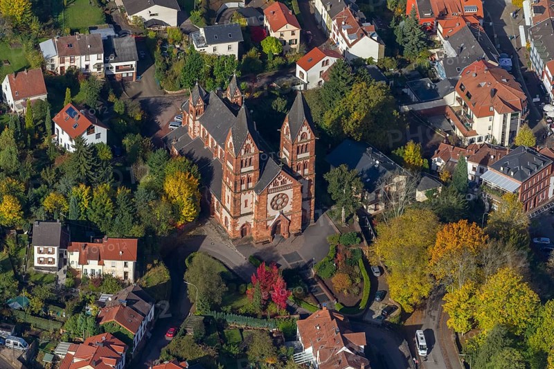 Aerial photo, parish church of St Lutwinus, Mettlach, Saarland, Germany, Europe, birds-eyes view, aerial view, aerial photography, aerial photography, overview, bird's eye view