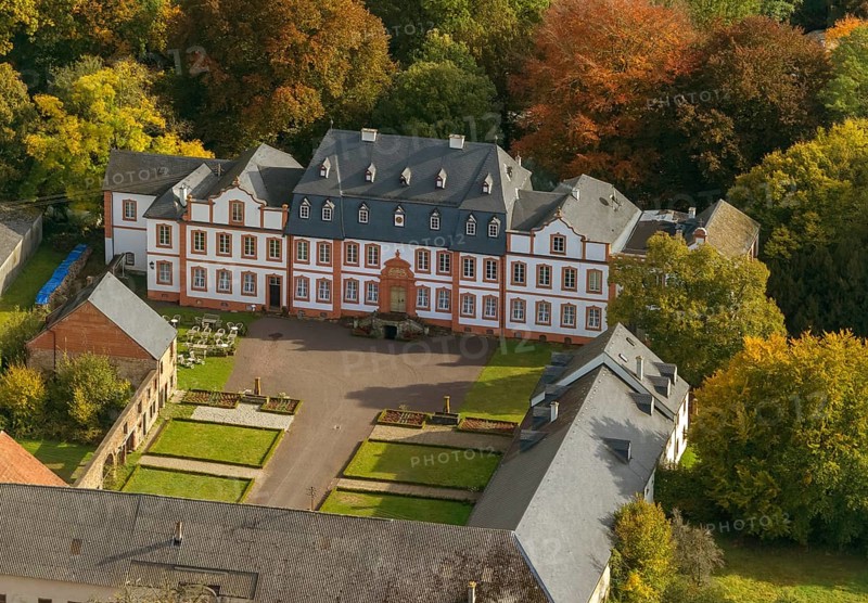 Hotel Schloss Münchweiler, Wadern, Saarbrücken, Saarland, Germany, Europe, aerial photo, birds-eyes view, aerial photography, aerial photography, overview, bird's eye view