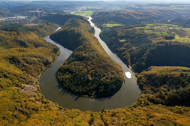 Aerial photo, Saarschleife, Saar, Burg Montclair, Mettlach, Saarland, Germany, Europe, birds-eyes view, aerial photography, aerial photography, overview, overview, bird's eye view