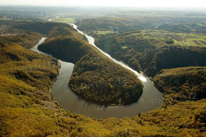 Saarschleife Mettlach, Saar, autumn, autumn leaves, Golden October, Indian Summer, Mettlach, Saarland, Germany, Europe, aerial view, birds-eyes view, aerial photography, aerial photography, overview, bird's eye view