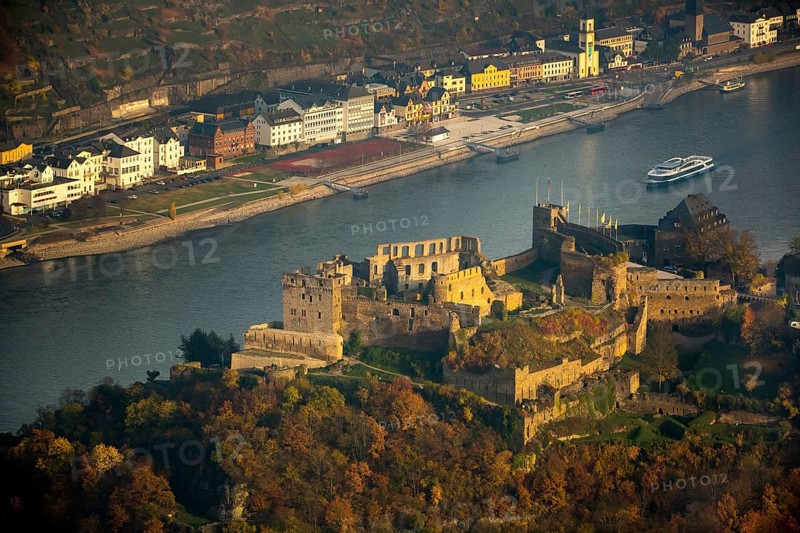Burg Rheinfels St.Goar with excursion boat, Rhine, Rhine Valley, Sankt Goar, Rhineland-Palatinate, Germany, Europe, aerial view, birds-eyes view, aerial photography, aerial photography, overview, bird's eye view