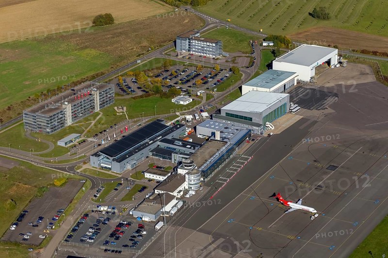 Saarbrücken-Ensheim Airport, Saarbrücken Airport, Saarbrücken, Saarbrücken, Saarland, Germany, Europe, aerial view, birds-eyes view, aerial photography, aerial photography, aerial photography, overview, bird's-eye view, state capital