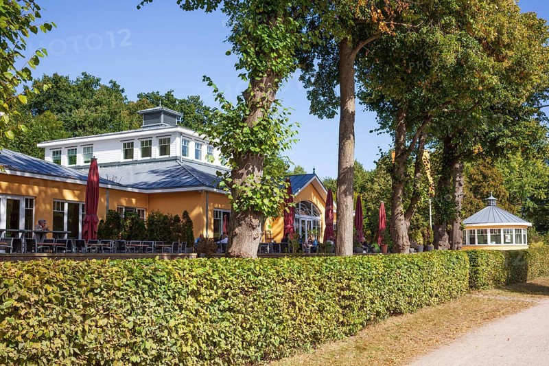 Restaurant lighthouse im Harburger Stadtpark, Harburg, Hamburg, Germany