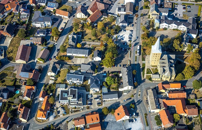 Aerial view, catholic church St.-Pankratius, municipal administration Anröchte, historic town hall, Anröchte, district of Soest, North Rhine-Westphalia, Germany, place of worship, authority, DE, Europe, municipal administration, religious community, place of worship, holy site, church, parish, local government, denomination, district Soest-Buch, district Soest-Buch, aerial view, aerial photography, aerial photography, town hall, religion, religious site, place of interest, city administration, overview, bird's eye view, birds-eyes view, historical, overview