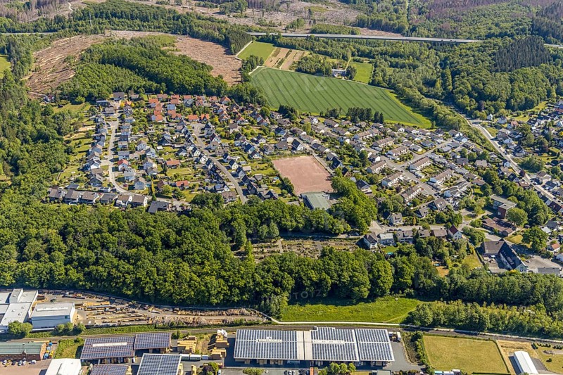 Aerial view, Niedereimer residential area, Niedereimer sports ground, Niedereimer cemetery, Arnsberg, Sauerland, Hochsauerlandkreis, North Rhine-Westphalia, Germany, burial ground, DE, Europe, cemetery, memorial, Gottesacker, land tax, graves, burial ground, real estate, aerial view, aerial photography, aerial photography, resting place, overview, bird's-eye view, forest damage, forest dieback, housing estate, housing and living, residential area, residential buildings, housing quality, residential neighbourhood, housing estate, birds-eyes view, overview