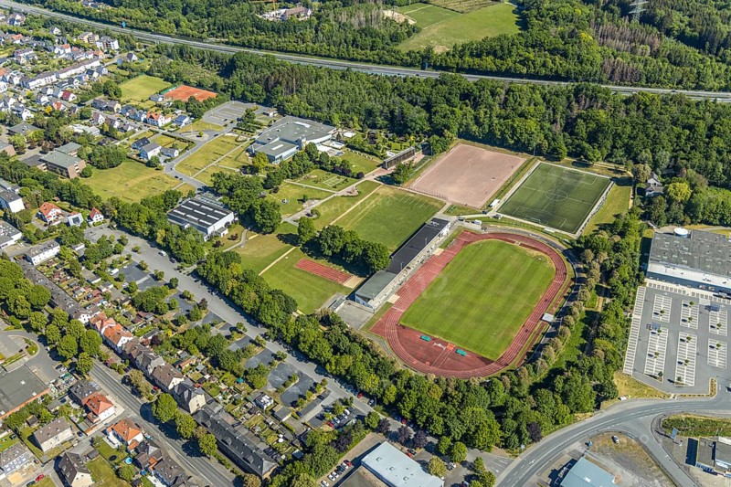Aerial photo, stadium Große Wiese, Arnsberg, Sauerland, Hochsauerlandkreis, North Rhine-Westphalia, Germany, DE, Europe, football pitch, football stadium, toilet, athletics stadium, aerial view, aerial photography, aerial photography, sports, sports facilities, sports field, sports facility, overview, bird's-eye view, overview