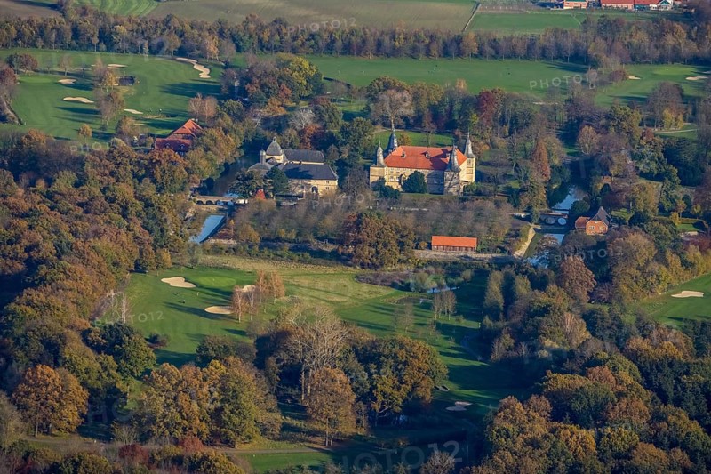 Aerial view, Golfclub Wasserschloss Westerwinkel, Schloss Westerwinkel, Herbern, Ascheberg, Münsterland, North Rhine-Westphalia, Germany, Nordkirchen, DE, Europe, birds-eyes view, aerial photography, aerial photography, aerial photography, overview, overview, bird's eye view, historical sight