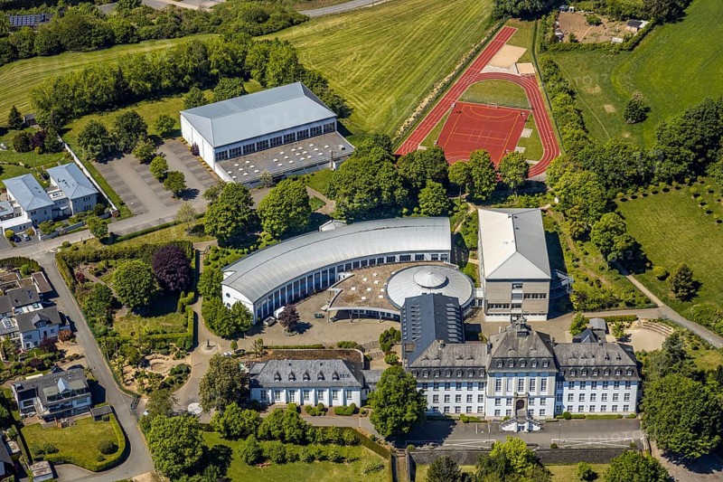 Aerial photo, St.-Ursula-Gymnasium, public school, Attendorn, Sauerland, North Rhine-Westphalia, Germany, education, educational institution, DE, Europe, grammar school, teaching institute, aerial photo, aerial photography, aerial photography, school, overview, bird's-eye view, birds-eyes view, overview
