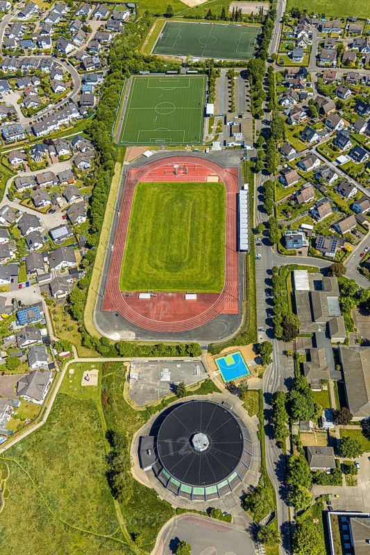 Aerial photo, Hansastadion, round gymnasium, music school Attendorn, Hanseschule Attendorn, Attendorn, Sauerland, North Rhine-Westphalia, Germany, education, educational institution, DE, Europe, football pitch, football stadium, teaching institute, athletics stadium, aerial photo, aerial photography, aerial photography, school, sports, sports facilities, sports field, sports facility, overview, bird's-eye view, birds-eyes view, overview