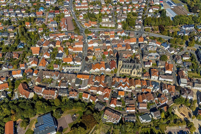 Aerial view, town centre, catholic church St. Peter and Paul, Bad Driburg, East Westphalia-Lippe, North Rhine-Westphalia, Germany, place of worship, city, DE, Europe, religious community, place of worship, property tax, holy place, real estate, city centre, church, parish, denomination, aerial view, aerial photography, aerial photography, OLWBUCH, OWL, OWL-Buch, local view, East Westphalia, religion, religious site, townscape, urban area, city centre, overview, bird's-eye view, residential area, living and life, residential area, residential buildings, residential quality, residential quarter, housing estate, birds-eyes view, overview