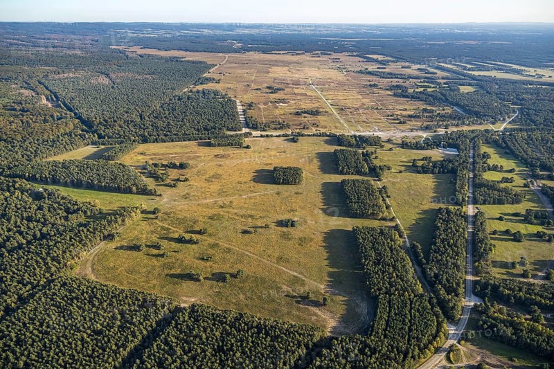 Aerial photo, armoured training area, Senne, Augustdorf, Ostwestfalen-Lippe, North Rhine-Westphalia, Germany, DE, Europe, aerial photo, aerial photography, aerial photography, military, OLWBUCH, OWL, OWL-Buch, Ostwestfalen, military training area, overview, bird's-eye view, birds-eyes view, overview
