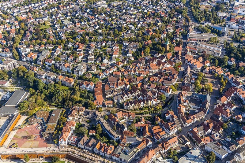 Aerial view, river Salze, old town Bad Salzuflen, East Westphalia-Lippe, North Rhine-Westphalia, Germany, Bad Salzuflen, City, DE, Europe, property tax, real estate, city centre, aerial view, aerial photography, aerial photography, OLWBUCH, OWL, OWL-Buch, local view, East Westphalia, townscape, city area, city centre, overview, bird's-eye view, residential area, living and living, residential area, residential buildings, residential quality, residential quarter, residential estate, birds-eyes view, overview
