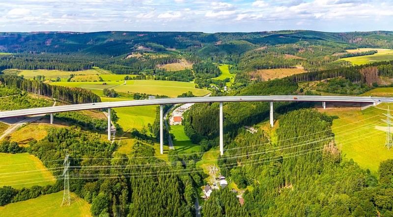 Aerial view, Nuttlar viaduct, motorway A46, Bestwig, Sauerland, North Rhine-Westphalia, Germany, bridge, DE, Europe, hilly landscape, aerial view, aerial photography, aerial photography, mixed forest, Rüthener Straße, Nuttlar viaduct A46, overview, bird's-eye view, forest, forest area, forest damage, forest dieback, meadows and fields, birds-eyes view, overview
