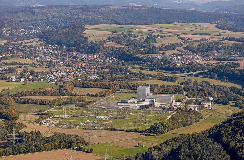 Aerial photograph, Former Würgassen nuclear power plant, Würgassen, Beverungen, East Westphalia-Lippe, North Rhine-Westphalia, Germany, demolition in planning, DE, Europe, Oberweser river, nuclear power plant, aerial photograph, aerial photography, aerial photography, OLWBUCH, OWL, OWL-Buch, East Westphalia, overview, bird's-eye view, birds-eyes view, planned dismantling, overview