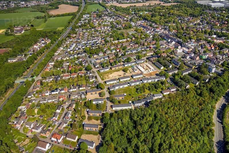 Aerial view, construction site, new build flats Im Nörenberger Feld, Werne, Bochum, Ruhr area, North Rhine-Westphalia, Germany, construction work, construction area, construction site, construction measure, construction project, DE, development, Europe, Im Höllken, Im Nörenberger Feld, capacity requirement, aerial photograph, aerial photography, aerial photography, new build, new build flats, terraced houses, Rutgerweg, overview, Vivawest, bird's eye view, birds-eyes view, overview