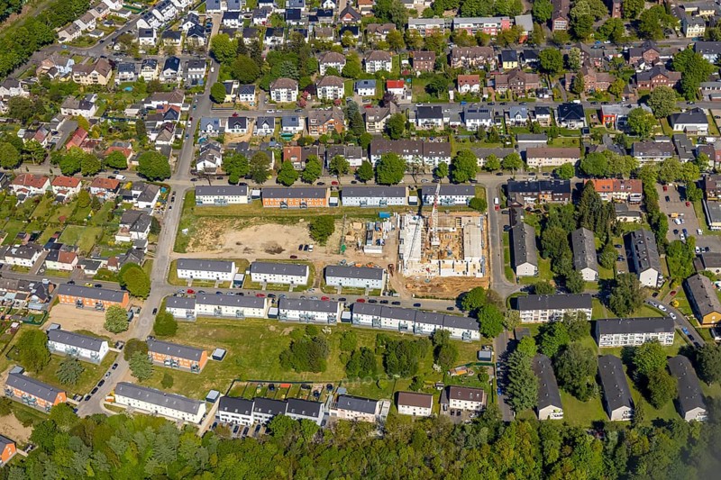 Aerial view, construction site, new build flats Im Nörenberger Feld, Werne, Bochum, Ruhr area, North Rhine-Westphalia, Germany, construction work, construction area, construction site, construction measure, construction project, DE, development, Europe, Im Höllken, Im Nörenberger Feld, capacity requirement, aerial photograph, aerial photography, aerial photography, new build, new build flats, terraced houses, Rutgerweg, overview, Vivawest, bird's eye view, birds-eyes view, overview