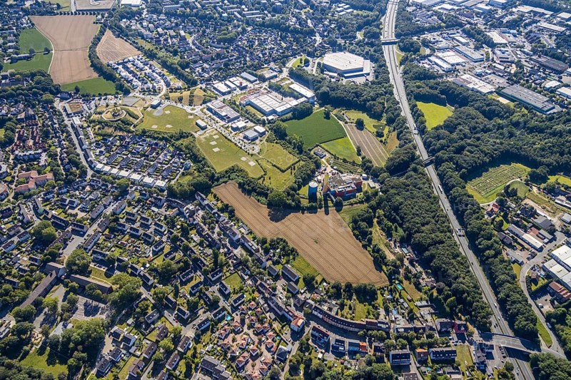 Aerial view, industrial park Hiltrop, Bochum, Ruhr area, North Rhine-Westphalia, Germany, DE, Europe, birds-eyes view, aerial photography, aerial photography, aerial photography, overview, overview, bird's eye view, urban planning, reconstruction measures, construction site, overplanning, Stadtwerke Bochum, wholesale Friedrich PICARD GmbH & Co. KG