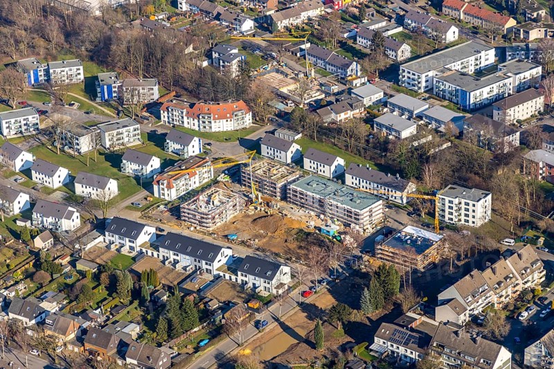 Aerial view, liquid settlement, construction area residential complex Ederstraße, Sorpestraße, Werrastraße, Bochum, Ruhr area, North Rhine-Westphalia, Germany, construction work, construction area, building site, building plots, construction crane, construction measure, construction project, construction site, DE, development, Europe, property tax, real estate, capacity requirements, aerial view, aerial photography, aerial photography, new construction, redesign, revitalisation, overview, bird's-eye view, housing estate, housing and living, residential area, residential buildings, residential quarter, housing estate, birds-eyes view, overview