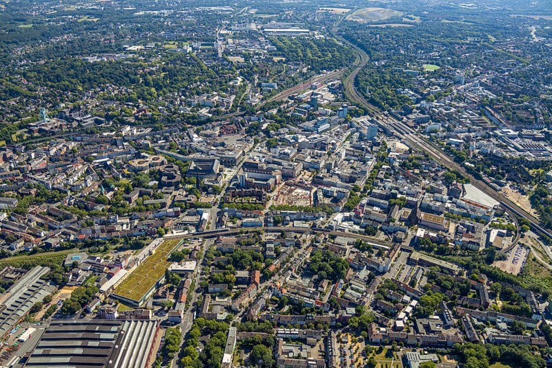 Aerial view, overview Bochum city centre from west to east with central station, Westring, Kruppwerke, Bochum, Ruhr area, North Rhine-Westphalia, Germany, DE, Europe, birds-eyes view, aerial photography, aerial photography, overview, bird's eye view, urban planning, reconstruction measures, construction site, overplanning