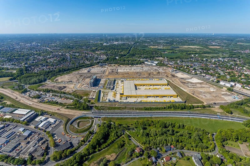 Aerial view, new construction DHL logistics parcel centre, former Opel site, former Opel administration building, Laer district, Bochum, Ruhr area, North Rhine-Westphalia, Germany, expansion areas, A448 motorway, construction, construction area, construction site, construction project, construction site, DE, DHL, DHL logistics, DHL parcel centre, earthworks, Renewal, development, Europe, Mark 51/7 industrial estate, capacity requirements, logistics, aerial view, aerial photography, aerial photography, new build, Opel site, Opelring 1, overview, bird's-eye view, growth, becoming and growing, birds-eyes view, former Opel site with old administration building, overview