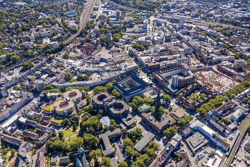 Aerial view, city hall Bochum, Telekomblock and BVZ area, Gleisdreieck, Bochum, Ruhr area, North Rhine-Westphalia, Germany, DE, Europe, birds-eyes view, aerial view, aerial photography, aerial photography, overview, bird's eye view, urban planning, reconstruction measures, construction site, overplanning