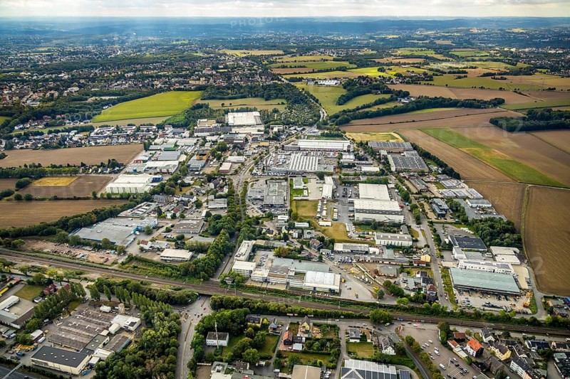 Aerial view, industrial area west, Berliner Straße, Sevinghausen, Bochum, Ruhr area, North Rhine-Westphalia, Germany, railway tracks, Bochum-Wattenscheid, Burgstraße, DE, Europe, Feldstraße, distant view, commercial enterprises, commercial area, commercial area, commercial park, commercial location, commercial use, industrial area, industrial location, aerial view, aerial photography, aerial photography, district Wattenscheid, overview, bird's eye view, Wattenscheid, birds-eyes view, overview