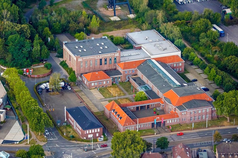 Aerial view, Technology and Start-up Centre Wattenscheid, Leithe, Bochum, Ruhr area, North Rhine-Westphalia, Germany, B & W Druck & Marketing GmbH, Bochum-Wattenscheid, DE, Former Holland Colliery, Europe, commercial enterprises, commercial area, commercial park, commercial location, commercial use, industrial area, industrial location, aerial view, aerial photography, aerial photography, Lyrenstraße, Wattenscheid district, technology centre, overview, bird's-eye view, Wattenscheid, birds-eyes view, overview