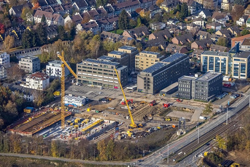Police Bochum police station south-east, construction site new building residential neighbourhood Seven Stones, Universitätsstraße, Bochum, North Rhine-Westphalia, Germany, 7 Stones, construction work, construction, construction area, building site, building plots, construction project, construction site, DE, Europe, real estate, climate protection settlement, aerial photograph, aerial photo, aerial photography, aerial photography, apartment buildings, new construction, photovoltaics, Ruhr area, Seven Stones, solar plant, solar energy, overview, bird's-eye view, housing estate, housing and living, residential buildings, residential neighbourhood, residential neighbourhood Seven Stones Bochum, housing estate, housing shortage, birds-eyes view, overview