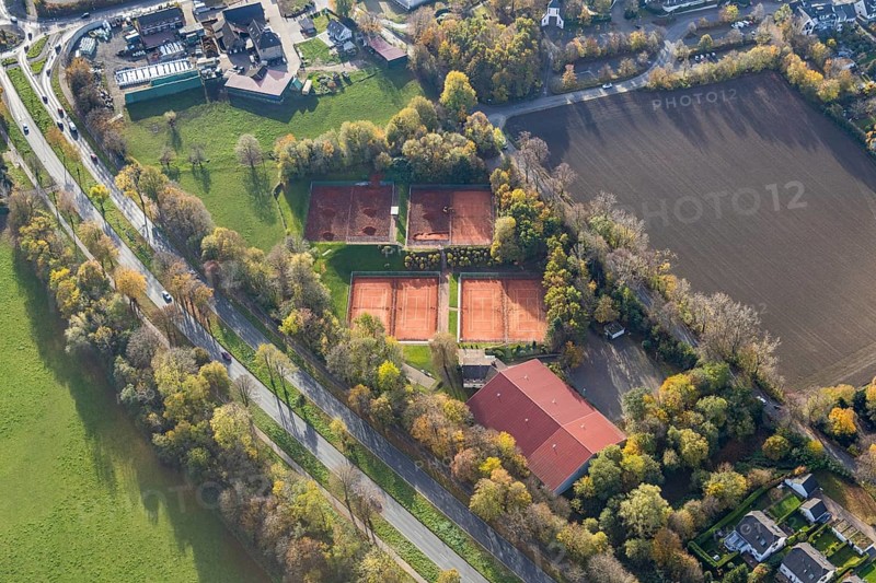 Construction site tennis courts Tennisclub Rot-Weiß Stiepel 1925, Stiepel, Bochum, Ruhr area, North Rhine-Westphalia, Germany, construction work, construction area, building site, building plots, construction project, construction site, DE, Europe, Königsallee, aerial view, aerial photograph, aerial photography, aerial photography, sports, tennis, tennis facility, tennis halls, tennis courts, tennis club, overview, bird's-eye view, overview